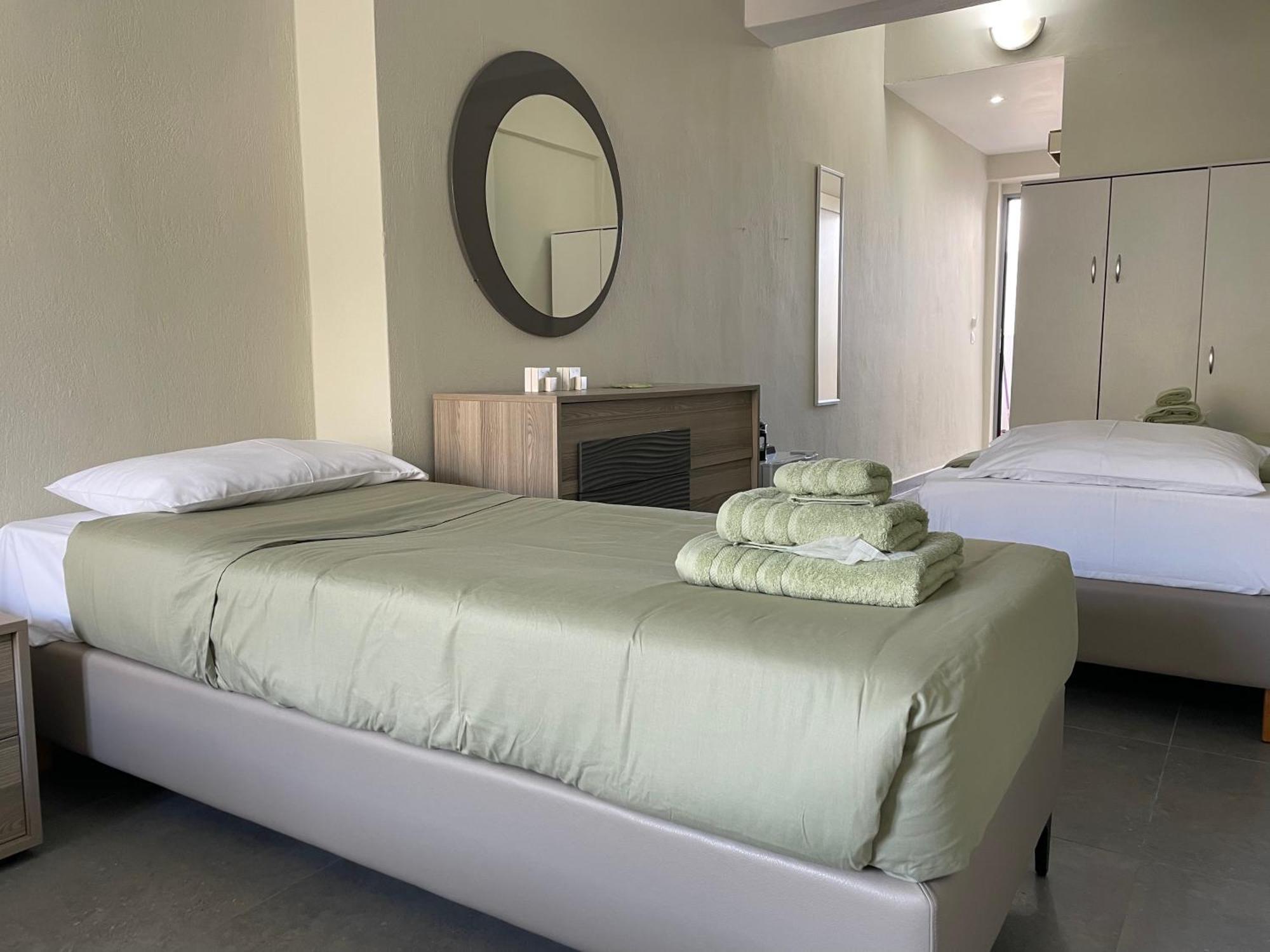 Rhodes City Sea Side Rooms מראה חיצוני תמונה