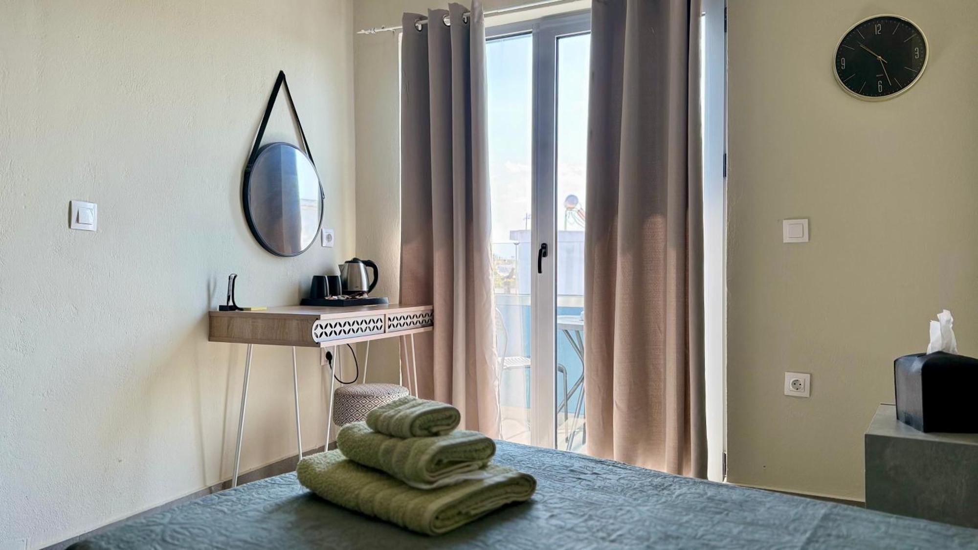 Rhodes City Sea Side Rooms מראה חיצוני תמונה